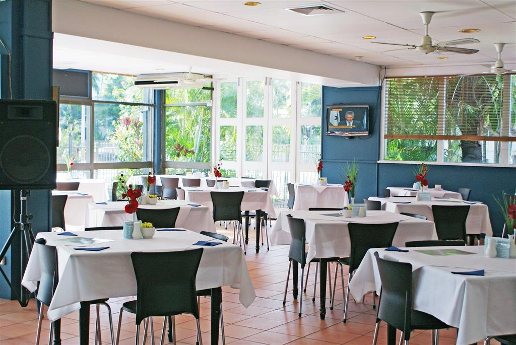 Cairns Plaza Hotel Ресторан фото